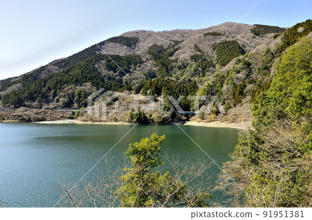 Lake Tanzawa and Mitsuba dake, Yamakita Town, Kanagawa Prefecture Lake Tanzawa and Mitsuba dake, Yamakita Town, Kanagawa Prefecture 91951381