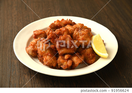 Bright fried chicken 91956624