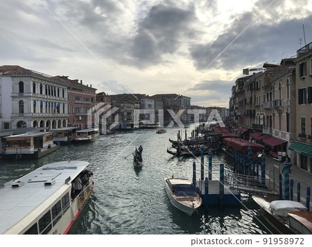 View from Rialto Bridge View from Rialto Bridge 91958972