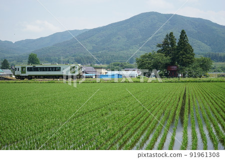 JR Kamaishi Line, which also runs the SL Ginga 91961308
