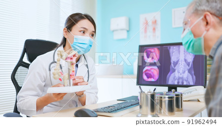 doctor show large intestine model 91962494