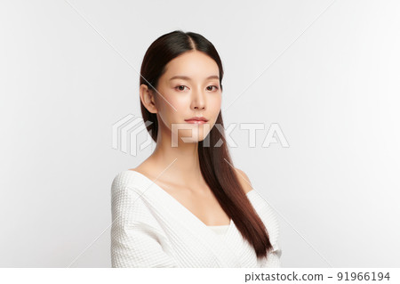 Beautiful young asian woman with clean fresh skin on white background, Face care, Facial treatment, Cosmetology, beauty and spa, Asian women portrait. Beautiful young asian woman with clean fresh skin on white background, Face care, Facial treatment, Cosmetology, beauty and spa, Asian women portrait. 91966194