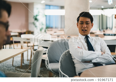 煩人的商務人士 91967171