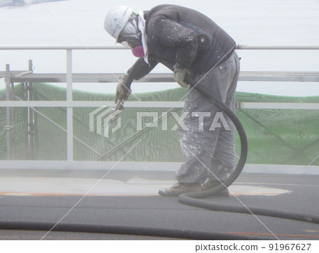 Blast work status before painting during tank construction work Blast work status before painting during tank construction work 91967627