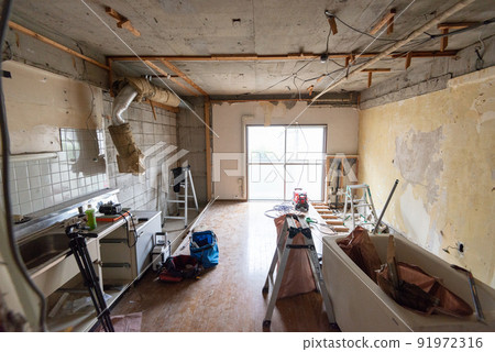 Condominium renovation work Condominium renovation work 91972316