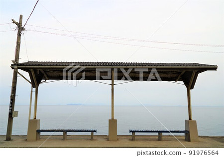 與讚線(海線)下灘站的風景 與讚線(海線)下灘站的風景 91976564