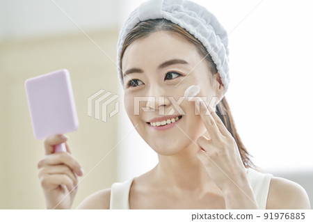 美容,美容,護膚,基礎妝容,房子,房子,少婦,韓語 美容,美容,護膚,基礎妝容,房子,房子,少婦,韓語 91976885