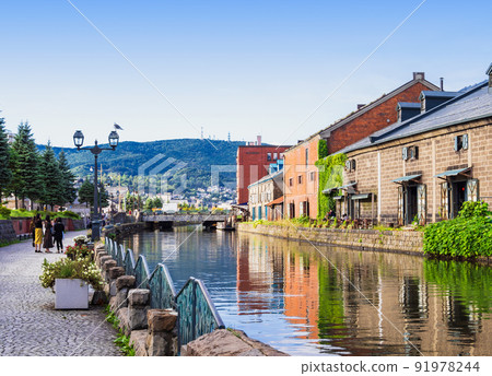 北海道的小樽運河 91978244
