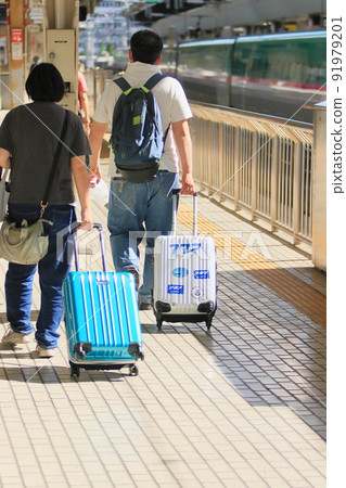 新幹線乘客東京站遊客新幹線回家 91979201