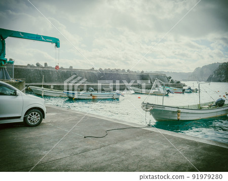I came to Kashinai fishing port by car I came to Kashinai fishing port by car 91979280