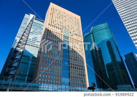 東京都港區汐留的摩天大樓 91980422