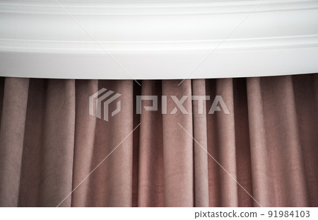 folds of curtains near the ceiling folds of curtains near the ceiling 91984103