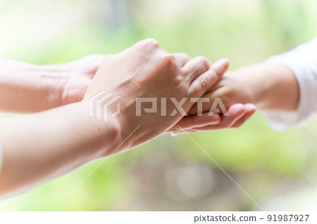 Hold a hand 91987927