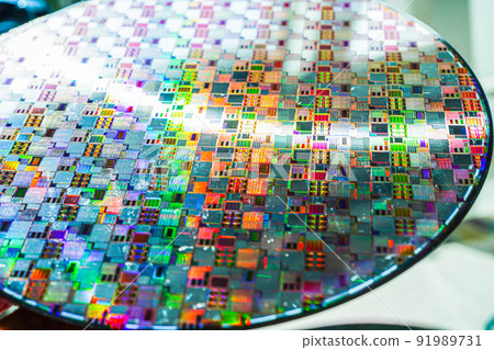 Silicon wafer for manufacturing semiconductor of integrated circuit. Silicon wafer for manufacturing semiconductor of integrated circuit. 91989731