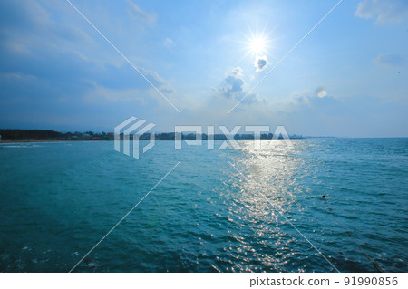 涼爽的海天風光 涼爽的海天風光 91990856