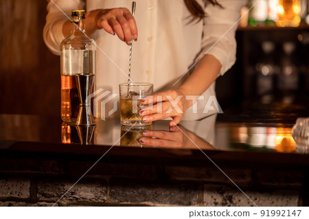 Snack mom BAR that makes sake Snack mom BAR that makes sake 91992147