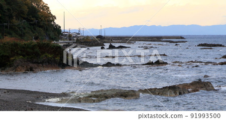 津輕半島東海岸松前高速公路沿線的風景 津輕半島東海岸松前高速公路沿線的風景 91993500