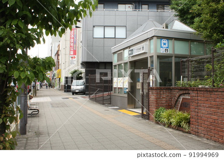 Nishisugamo Station Toei Subway Mita Line Station Entrance 91994969