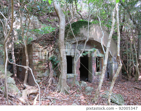 對馬金田城城山砲台彈藥庫 92005347