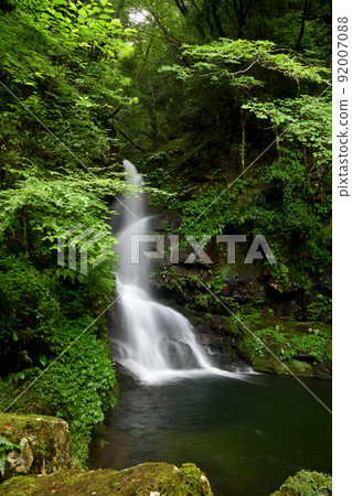 Higami Otaki (Higami Valley) [Taro, Misugi-cho, Tsu City, Mie Prefecture] 92007088