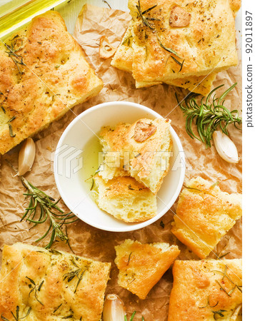 Traditional italian focaccia 92011897
