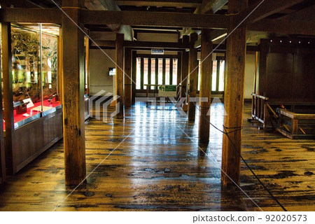 Matsumoto Castle (Summer sunny weather castle, pillars, reflective wooden floor) Matsumoto Castle (Summer sunny weather castle, pillars, reflective wooden floor) 92020573