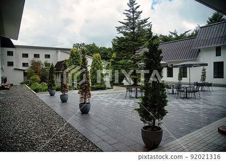 ANA 信濃大町黑淵假日酒店(酒店庭院露台) ANA 信濃大町黑淵假日酒店(酒店庭院露台) 92021316