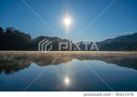 Waterside scenery Katsura River, Yamanashi Prefecture 92023476