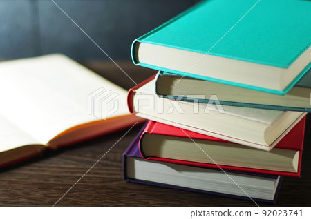 Books piled up on the table Books piled up on the table 92023741