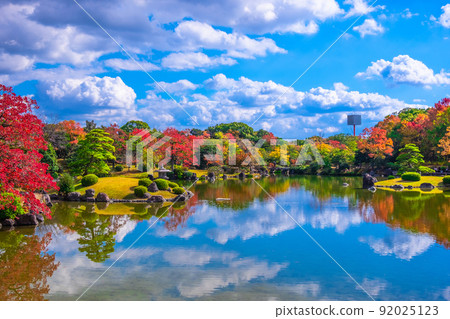 Expo Park Japanese Garden Autumn Leaves Expo Park Japanese Garden Autumn Leaves 92025123