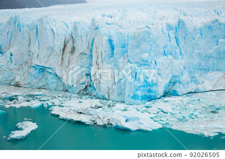 Perito Moreno Glacier 92026505
