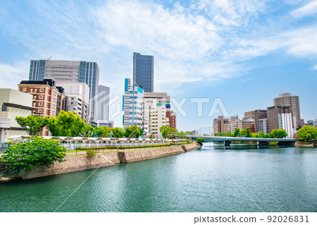 It is a building area along the river on the south side of Hiroshima Station. Looking toward the cram school building, Kyobashicho, and Jonan-dori. Hiroshima 92026831
