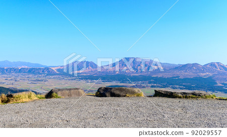 阿蘇五嶽全景“菊池阿蘇天際線展望台” 阿蘇五嶽全景“菊池阿蘇天際線展望台” 92029557