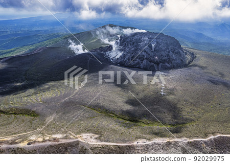 從空中看到的樽前山（鳥瞰圖） 92029975