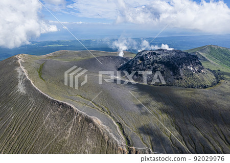 從空中看到的樽前山（鳥瞰圖） 92029976