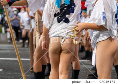 《Fukuoka Prefecture》 Hakata Gion Yamakasa Group Mountain Show (July 13) 92036473