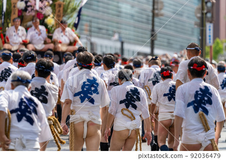 《福岡縣》博多祗園山笠群山秀（7月13日） 92036479