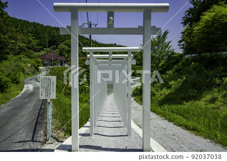 岡山縣新見市西道寺千本鳥居 岡山縣新見市西道寺千本鳥居 92037038