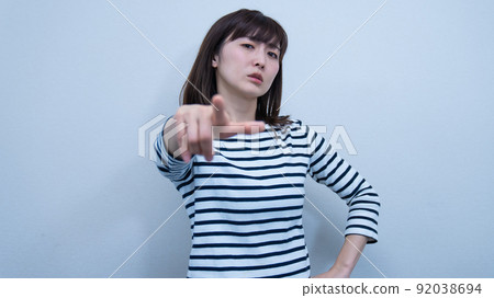 憤怒的歇斯底里女人 92038694