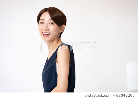 女子 92042205