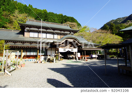 國崎半島的二子寺本殿建築 92043106