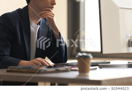 商務人士 92044023