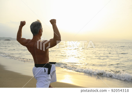 Japanese senior middle-aged male karate martial arts practice Japanese senior middle-aged male karate martial arts practice 92054318