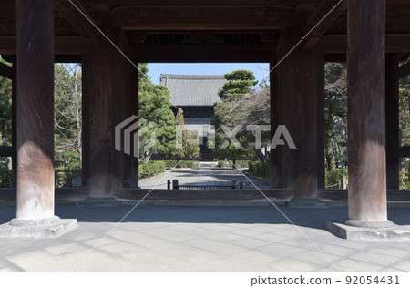 Higashiyama Ward, Kyoto City, overlooking the Hodo from Kenninji Temple Higashiyama Ward, Kyoto City, overlooking the Hodo from Kenninji Temple 92054431