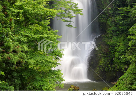 Kodaki, Kisakata-machi, Nikaho City, Akita Prefecture Slow shutter shooting from Shiratakidai in Naso 92055845