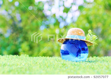 帶草帽的地球 92057077