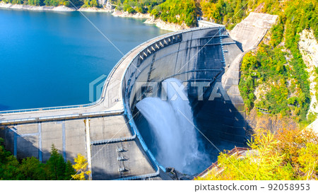 Autumn's Kurobe Dam 92058953