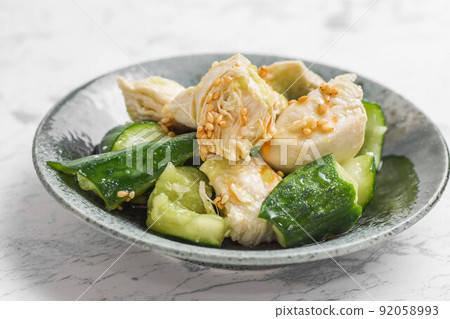 芝麻醬雞肉黃瓜 芝麻醬雞肉黃瓜 92058993