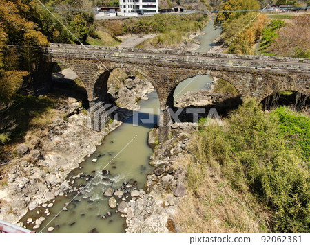 代表宇佐市醫院石橋組的鳥居橋鳥瞰圖 92062381