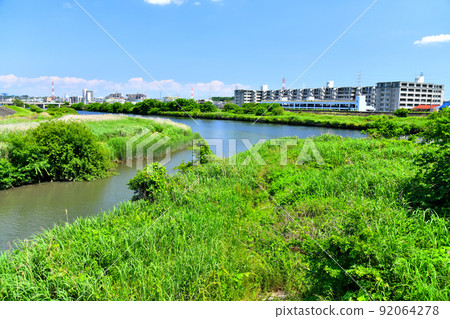 俯瞰大綱橋/鶴見川（神奈川縣橫濱市）[2022.5] 92064278